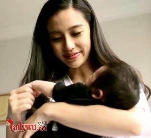 杨颖和婆婆的关系好吗 黄晓明妈妈对baby高度评价