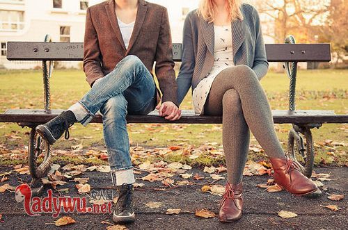 一个女人想男人的表现