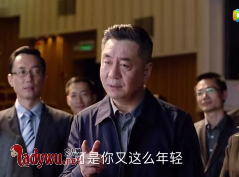 猎场罗伊人与首长睡了吗