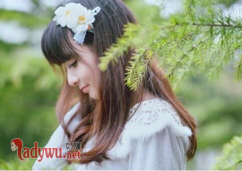 女人欺骗感情的特征