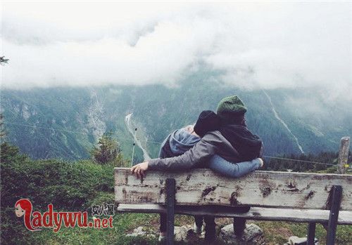 男人联系前女友是什么意思