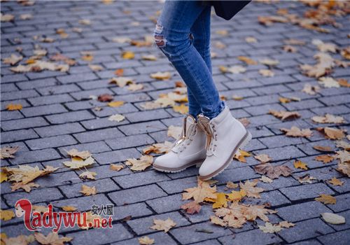 处女座男生喜欢什么样的女生
