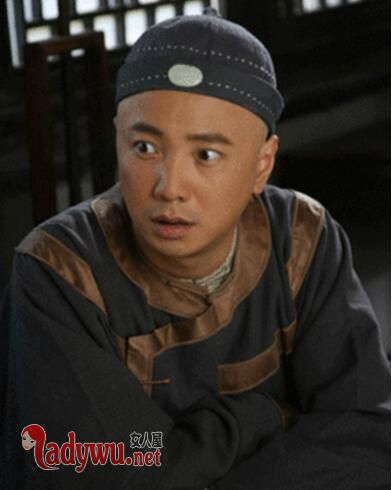 李卫是怎么当上官的