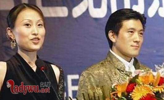 杨子女儿15岁近照