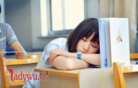 你越冷他就越喜欢你