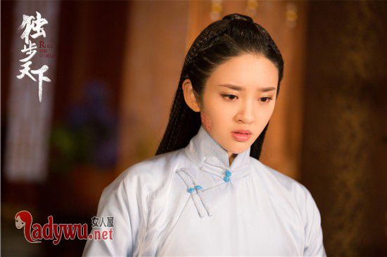 东哥什么时候毁容的