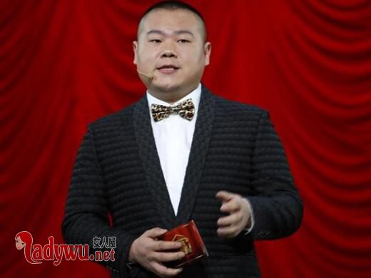 岳云鹏发辣眼自拍