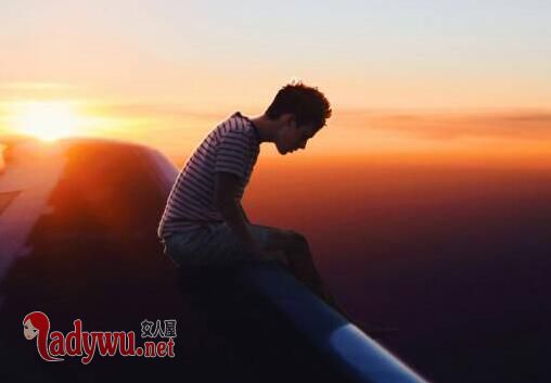 射手男喜欢哪种女孩
