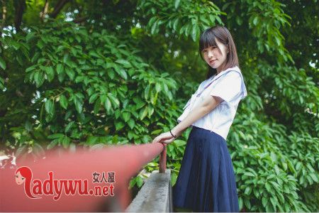 怎么安慰心情不好的女生