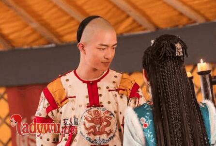 独步天下多尔衮喜欢谁