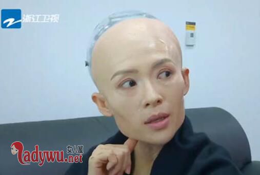 演员的诞生章子怡光头造型