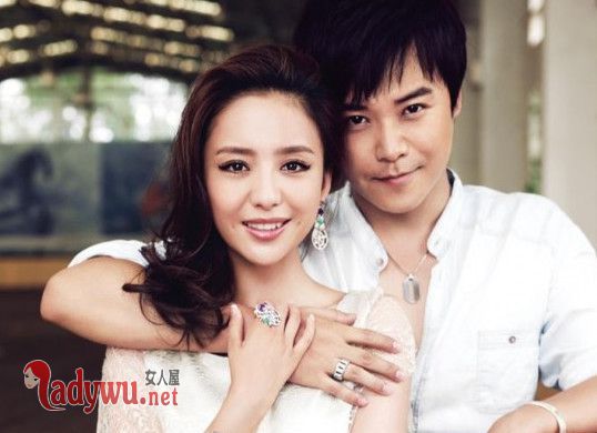 佟丽娅离婚了吗