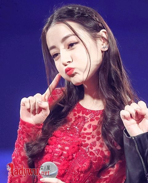 迪丽热巴为什么被黑