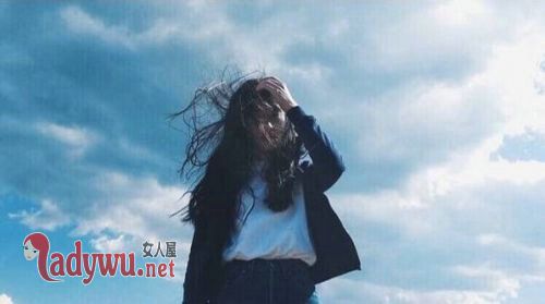 属蛇女喜欢什么类型的男人