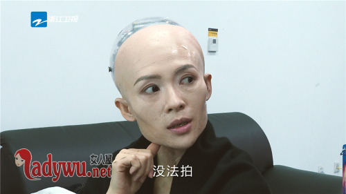 演员的诞生章子怡光头为什么没演