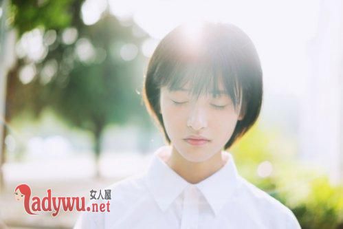 陈小希沈月怎么出道的