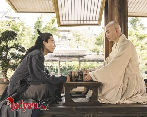 历史上白居易喜欢杨贵妃吗