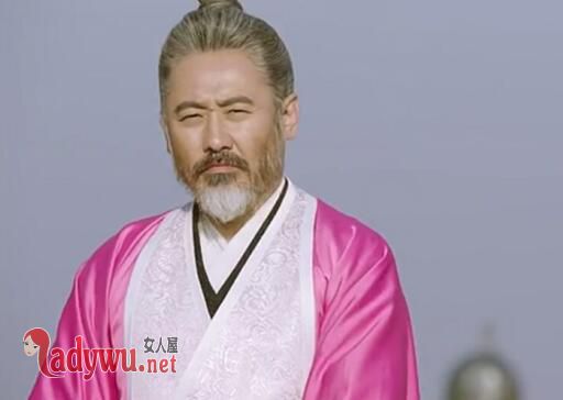 诸葛亮送司马懿女装