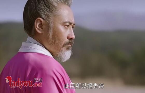 诸葛亮送司马懿女装