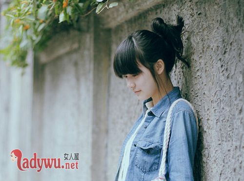 属鸡男人如何经营爱情