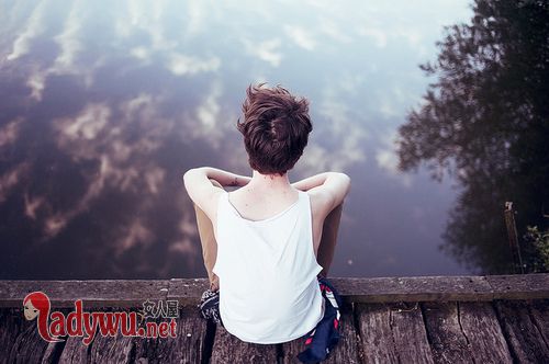 男人不联系你代表什么