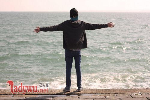 越是不理男人越想你