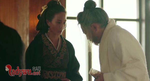 虎啸龙吟柏灵筠怎么死的