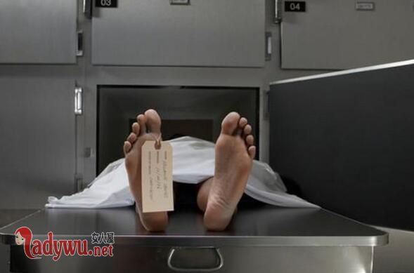 囚犯确认死亡复活