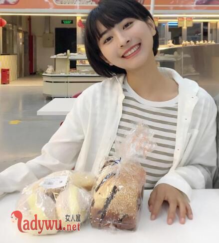 女生神似新垣结衣