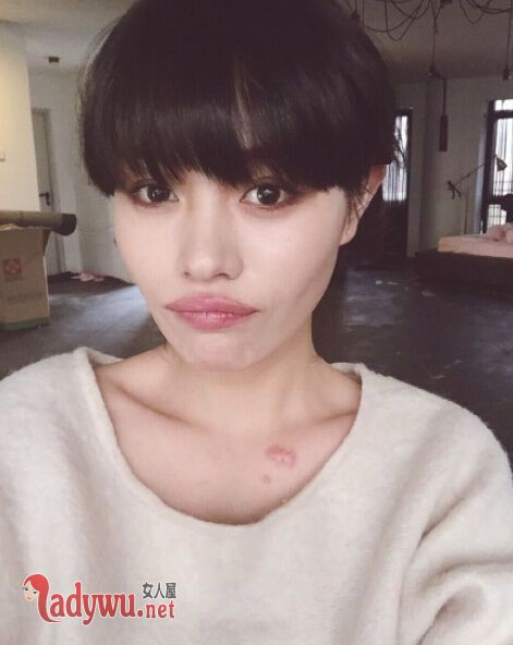 章子怡对小苹果好吗