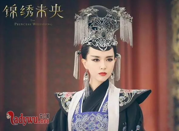 凤囚凰拓跋昀的皇后是李未央吗