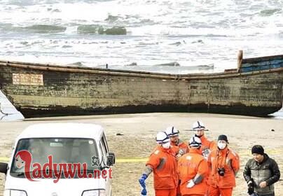 日海岸再现幽灵船