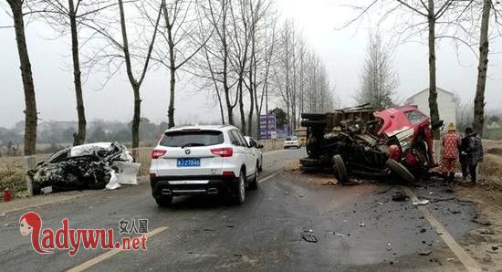 抢劫司机撞车身亡