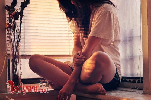 分手不再回头的生肖女