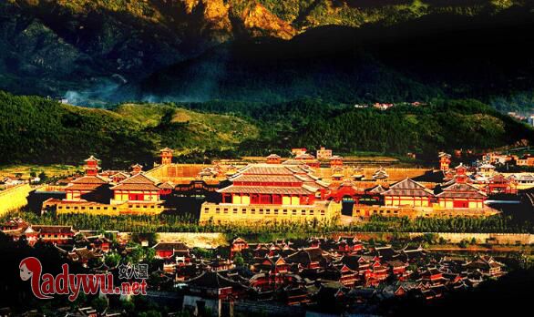 和平饭店拍摄地点在哪
