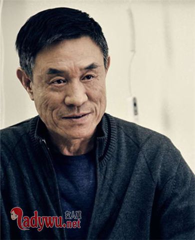 杜淳的父亲劈腿