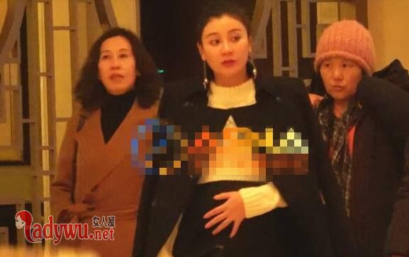 曹云金女友怀孕