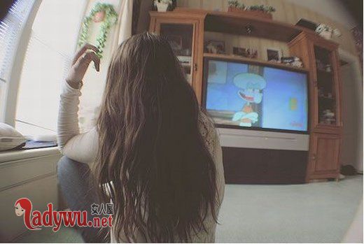 邻居寡妇多妖娆