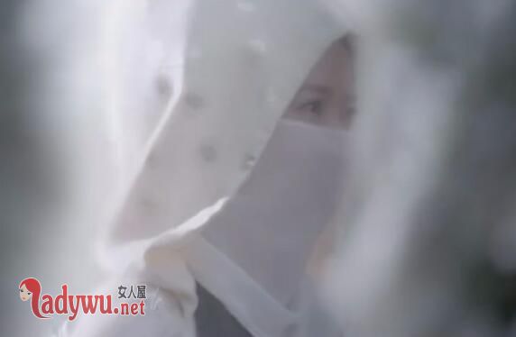 蜀山战纪2白衣女子是什么人
