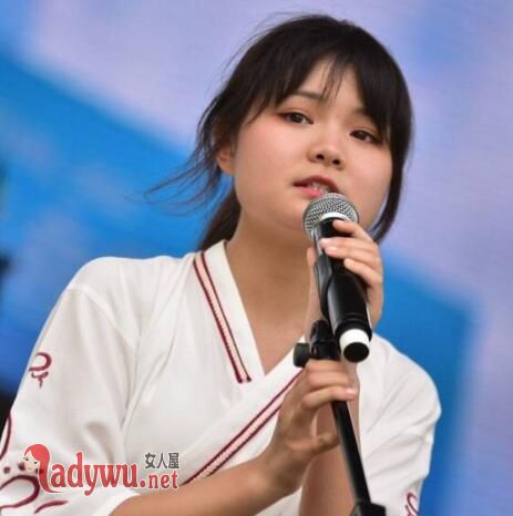 央视道歉双笙