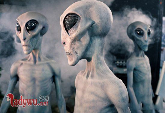 霍金已经被外星人控制