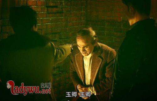 和平饭店王大顶母亲怎么死的