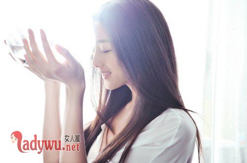 处女女喜欢一个人的暗示