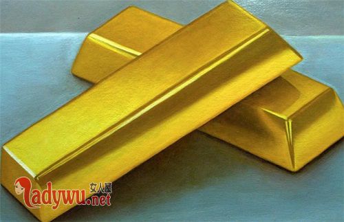 空姐夹6公斤黄金