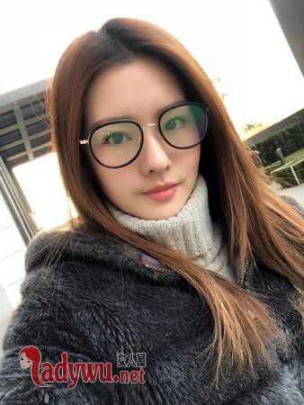 吴克群认爱陈语安