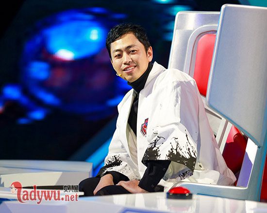 王昱珩为什么那么有钱