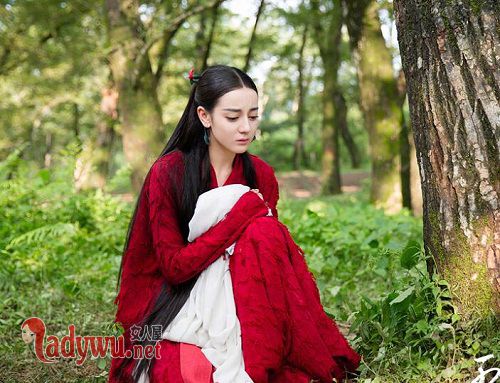 银雪为什么去暗河宫