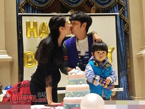 陈浩民老婆生了几个孩子