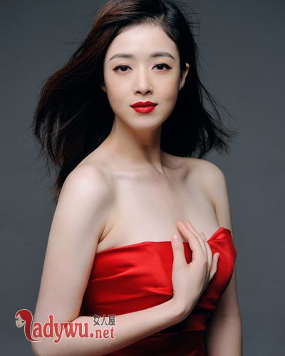 蒋欣商场被偶遇