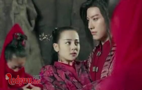 如歌怎么嫁给了暗夜罗
